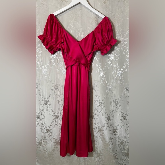 North End Boutique Satin Pink Puff Sleeve Wrap Bow Midi Dress Small - Picture 4 of 6